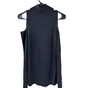 ✌️ 2/$40 ✌️ WHBM Black Long Sleeve Cold Shoulder Mock Turtle Neck sz M